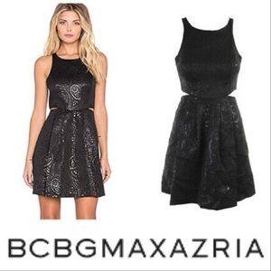 💕Sale💕Host pick🎉BCBG Side cutout dress